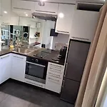 아파트 Hameau Du Puech, Rez-de-jardin Avec Parking Et Clim