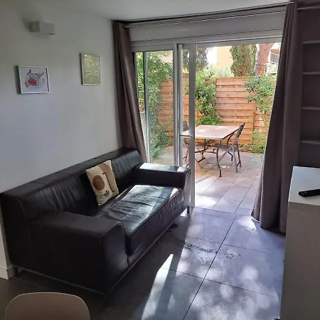 Hameau Du Puech, Rez-de-jardin Avec Parking Et Clim شقة آجد