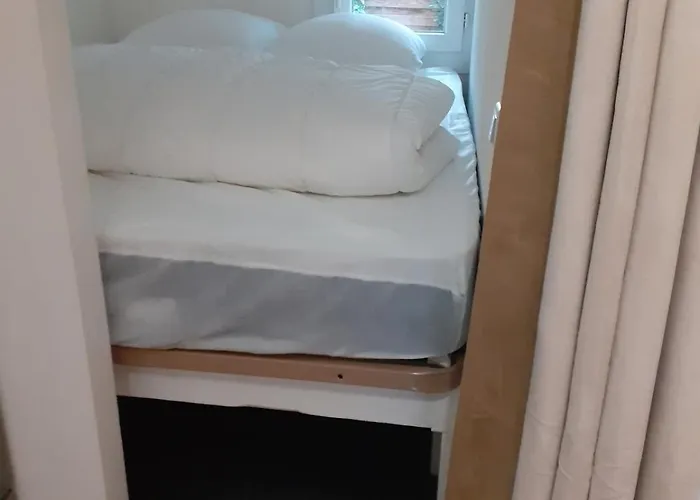 Hameau Du Puech, Rez-de-jardin Avec Parking Et Clim